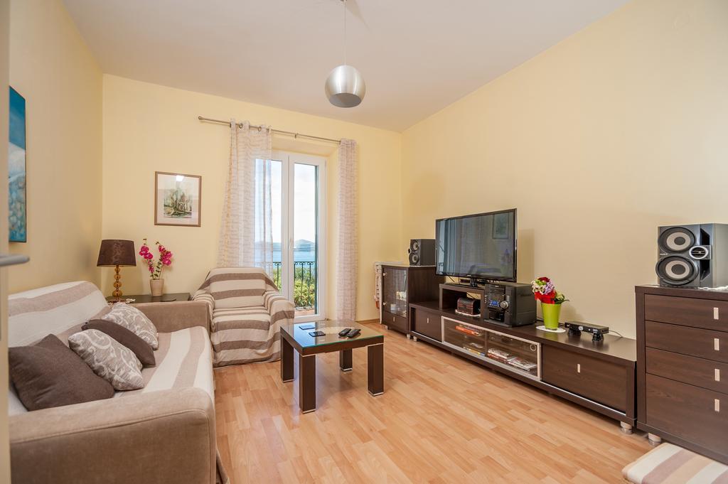 זאדאר Vera Apartments With Sea View And Old Town View מראה חיצוני תמונה